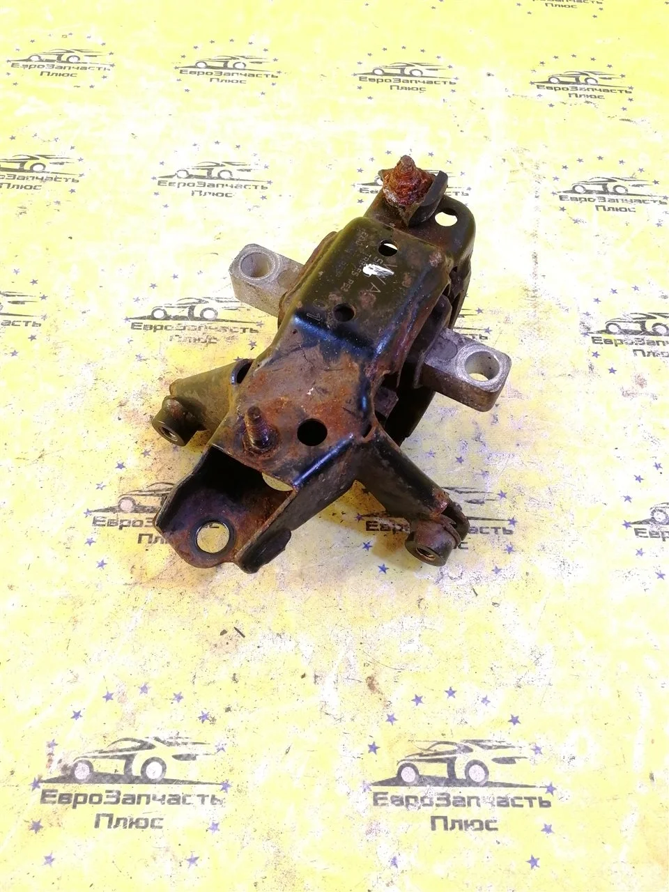 Подушка двигателя Skoda Fabia 2 6Q0199555 5J, левая