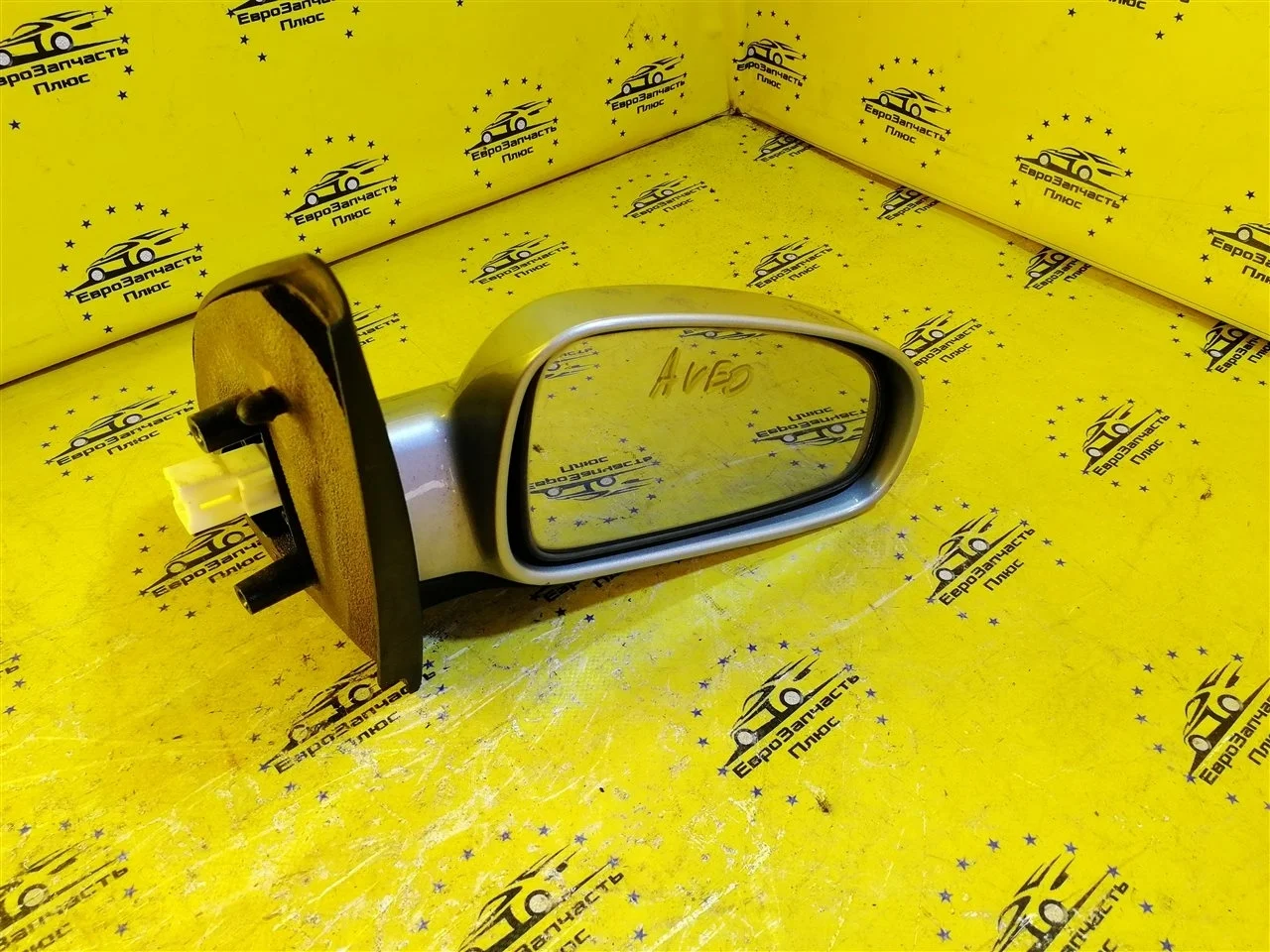 Зеркало Chevrolet Aveo 96406181 T255, правое