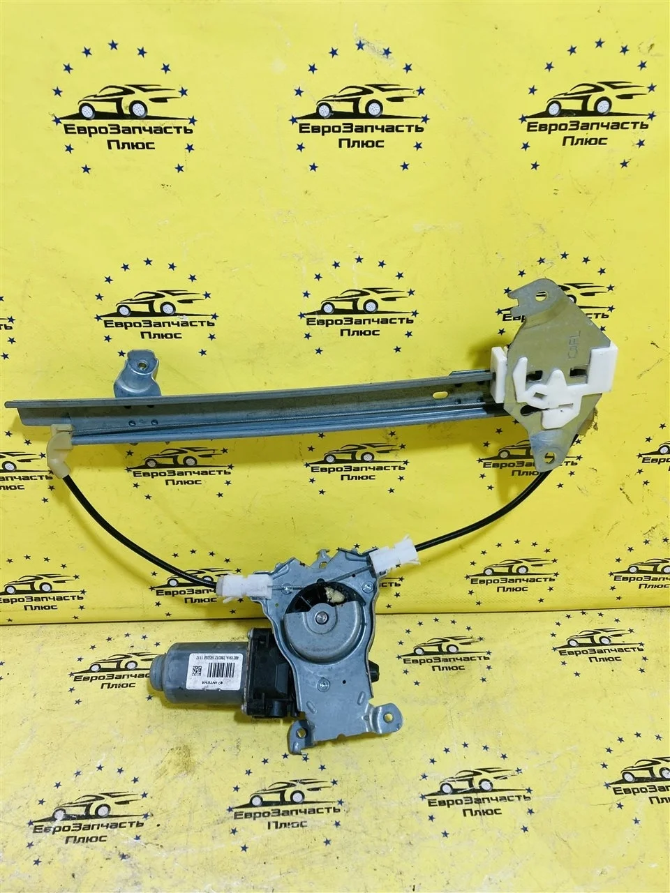Стеклоподъемник Nissan Qashqai 82701JD400 J10, задний левый