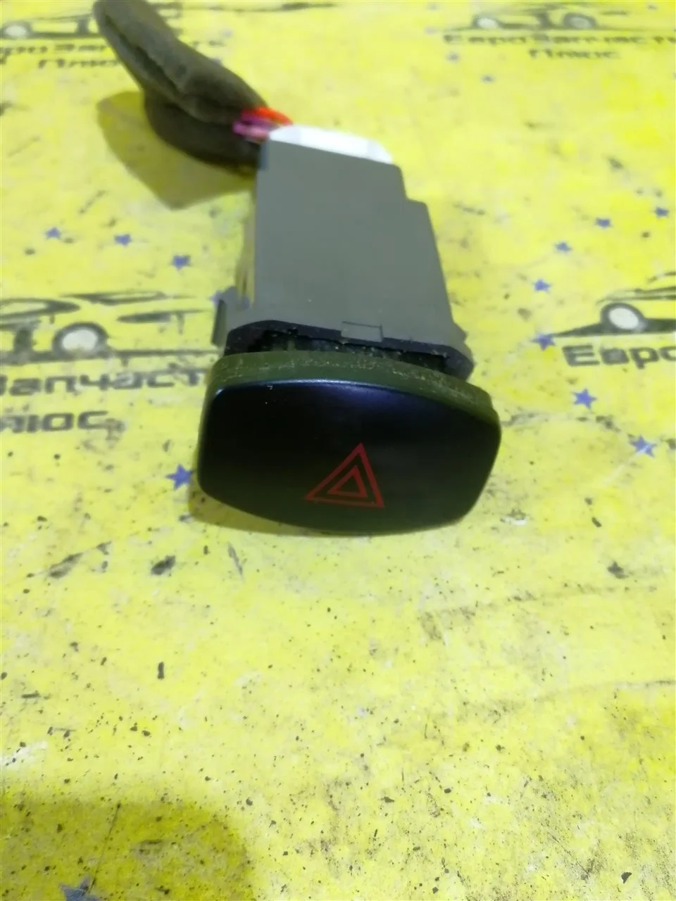 Кнопка аварийной сигнализации Chevrolet Lacetti 864W0140 J200