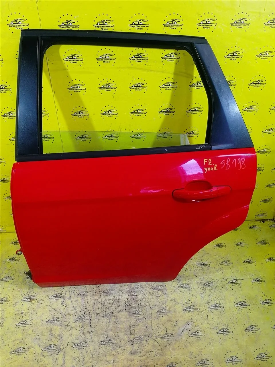 Дверь Ford Focus 2 1702408 УНИВЕРСАЛ, задняя левая