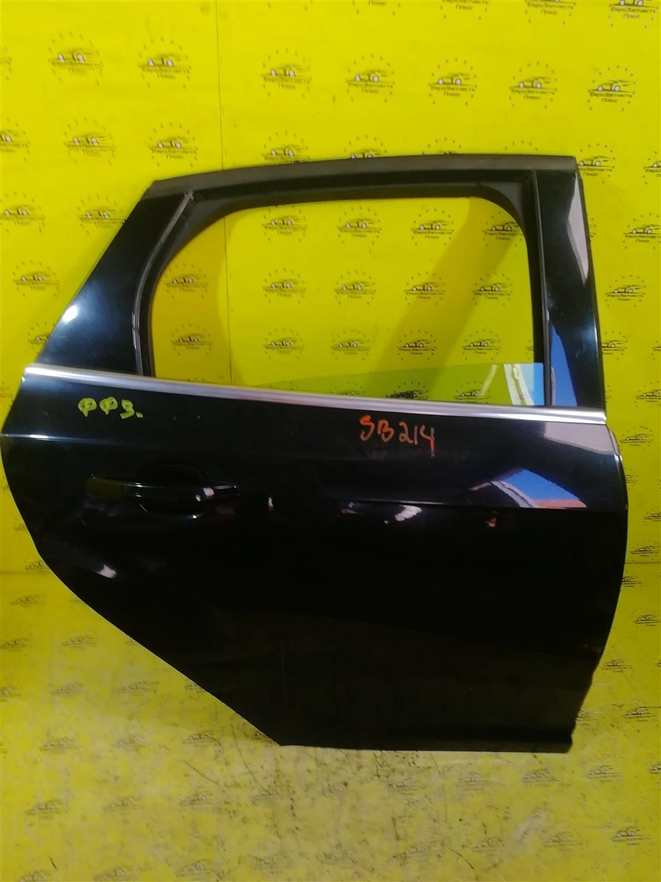 Дверь Ford Focus 3 2172759, задняя правая