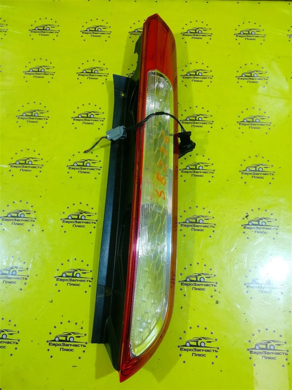 Фонарь Ford Focus 2 1520757, задний правый
