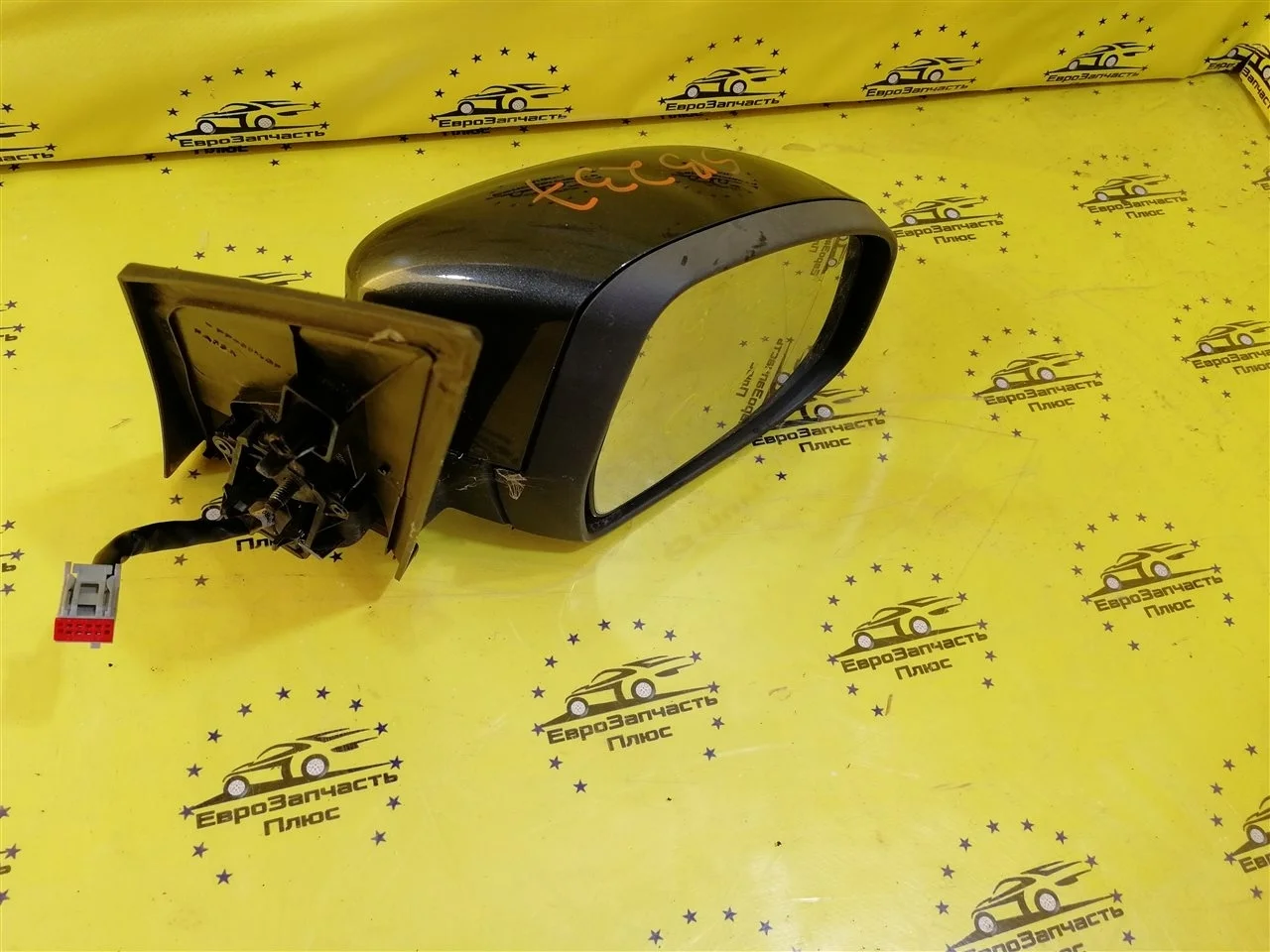 Зеркало Ford Focus 2 1728324, переднее правое
