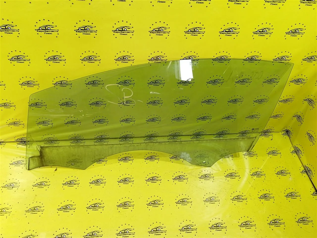 Стекло двери Opel Astra J Gtc 13265811 3D, переднее левое