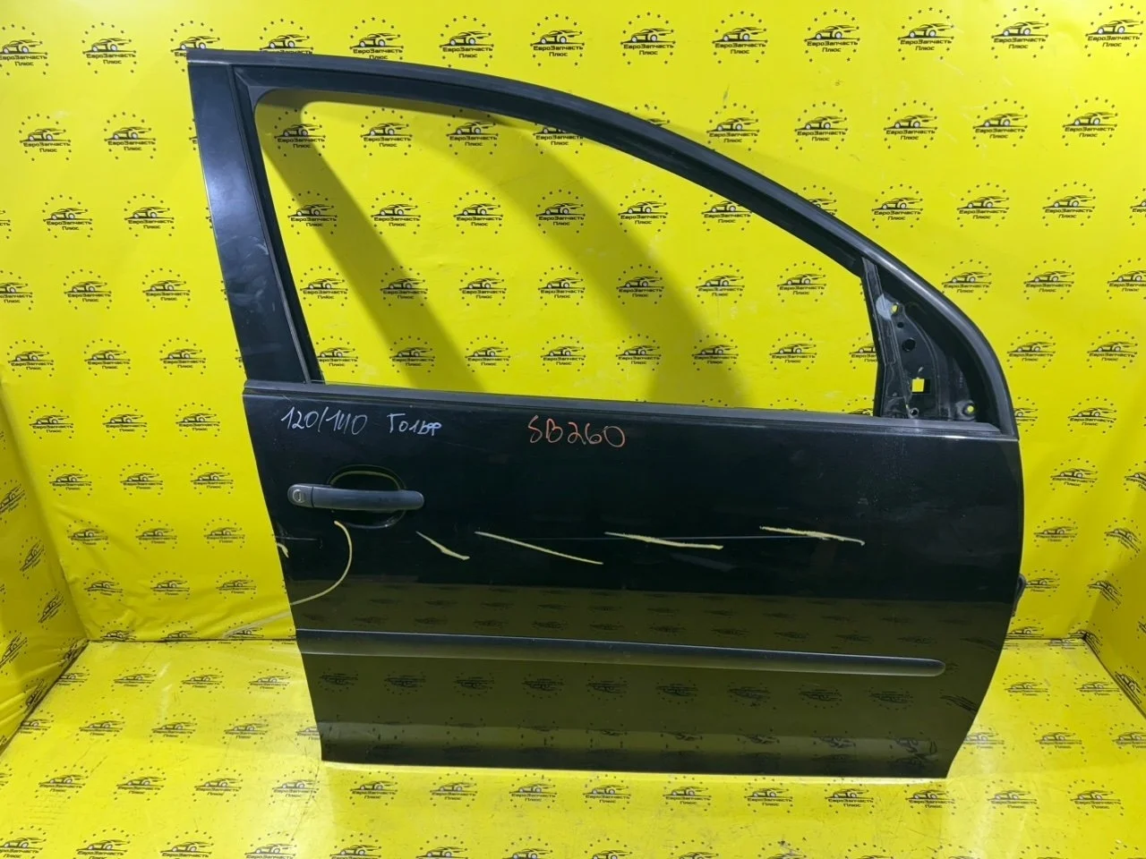 Дверь Volkswagen Golf 5 1K5831302S MK5, передняя правая