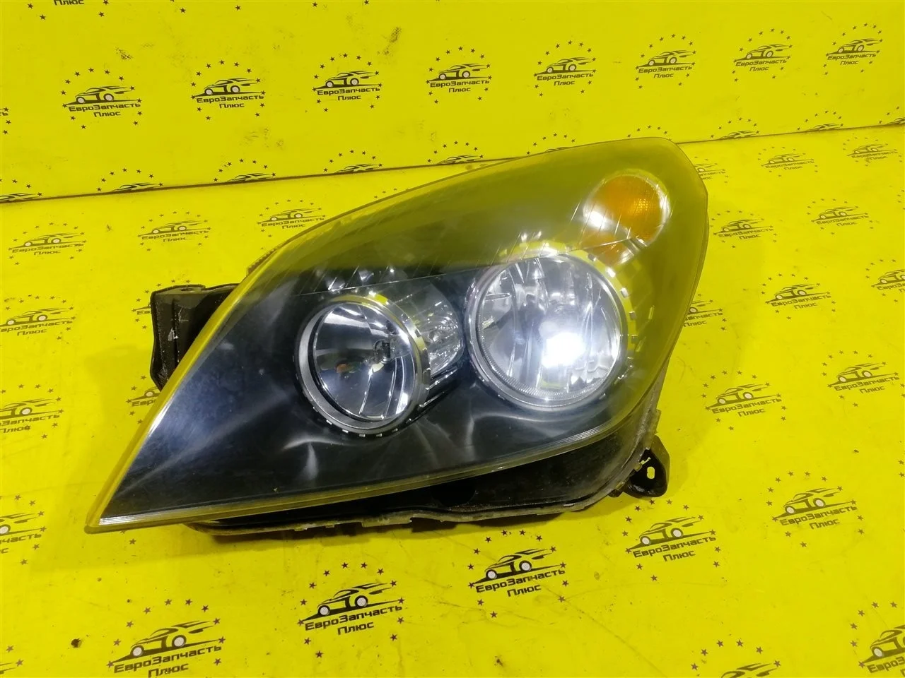 Фара Opel Astra 24451030 H, передняя левая