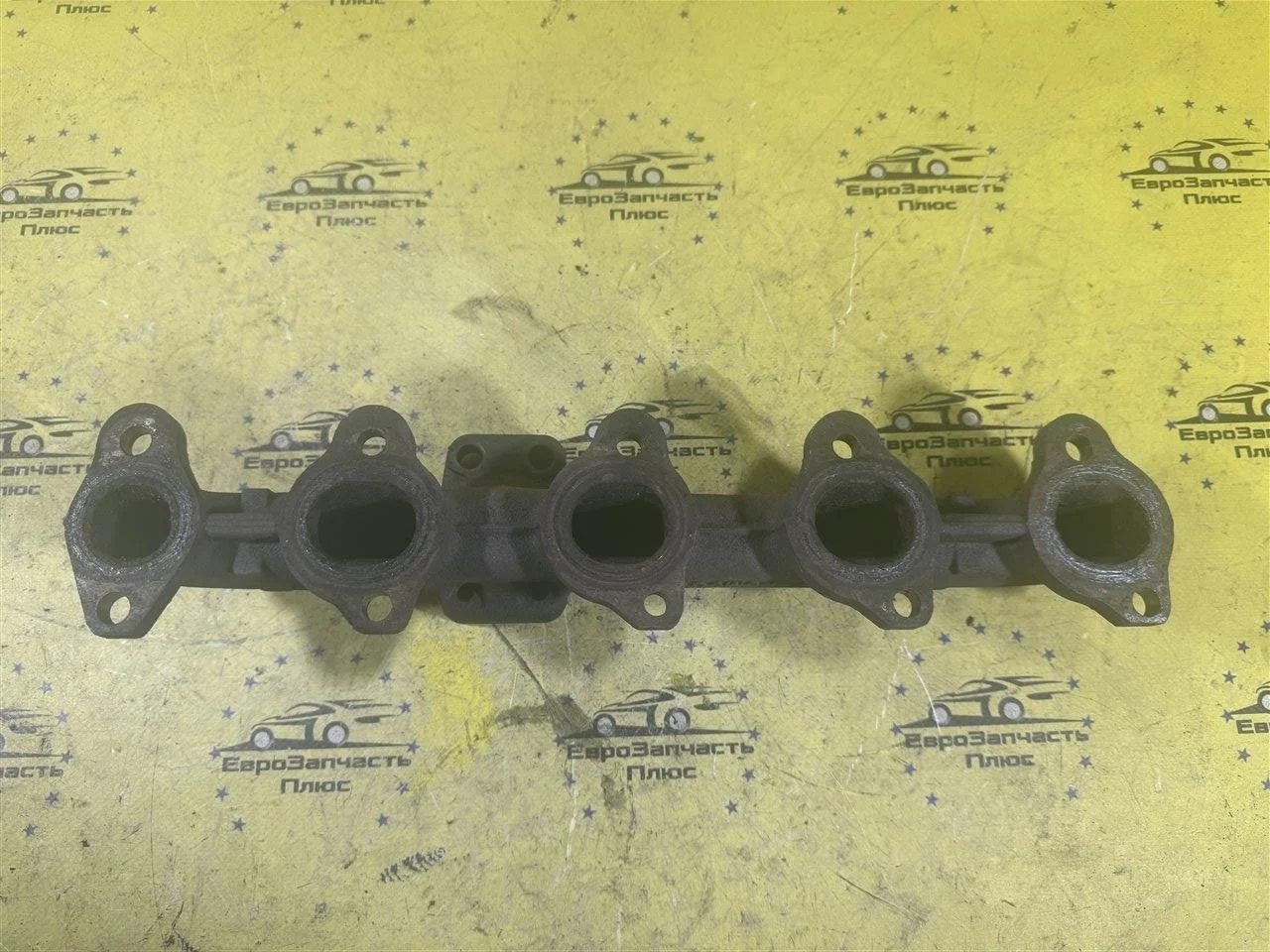 Выпускной коллектор Ford Focus 2 4M5Q9424CD