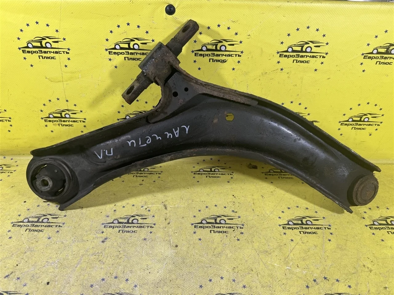 Рычаг Chevrolet Lacetti 96549922 J200, передний левый