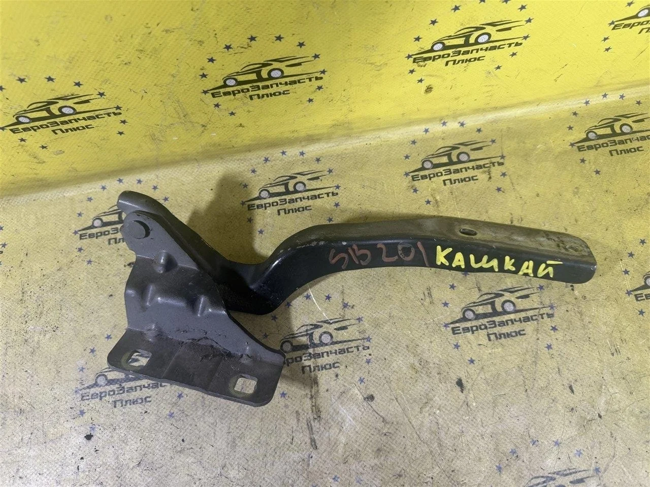 Петля капота Nissan Qashqai 65401JD000 J10, правая