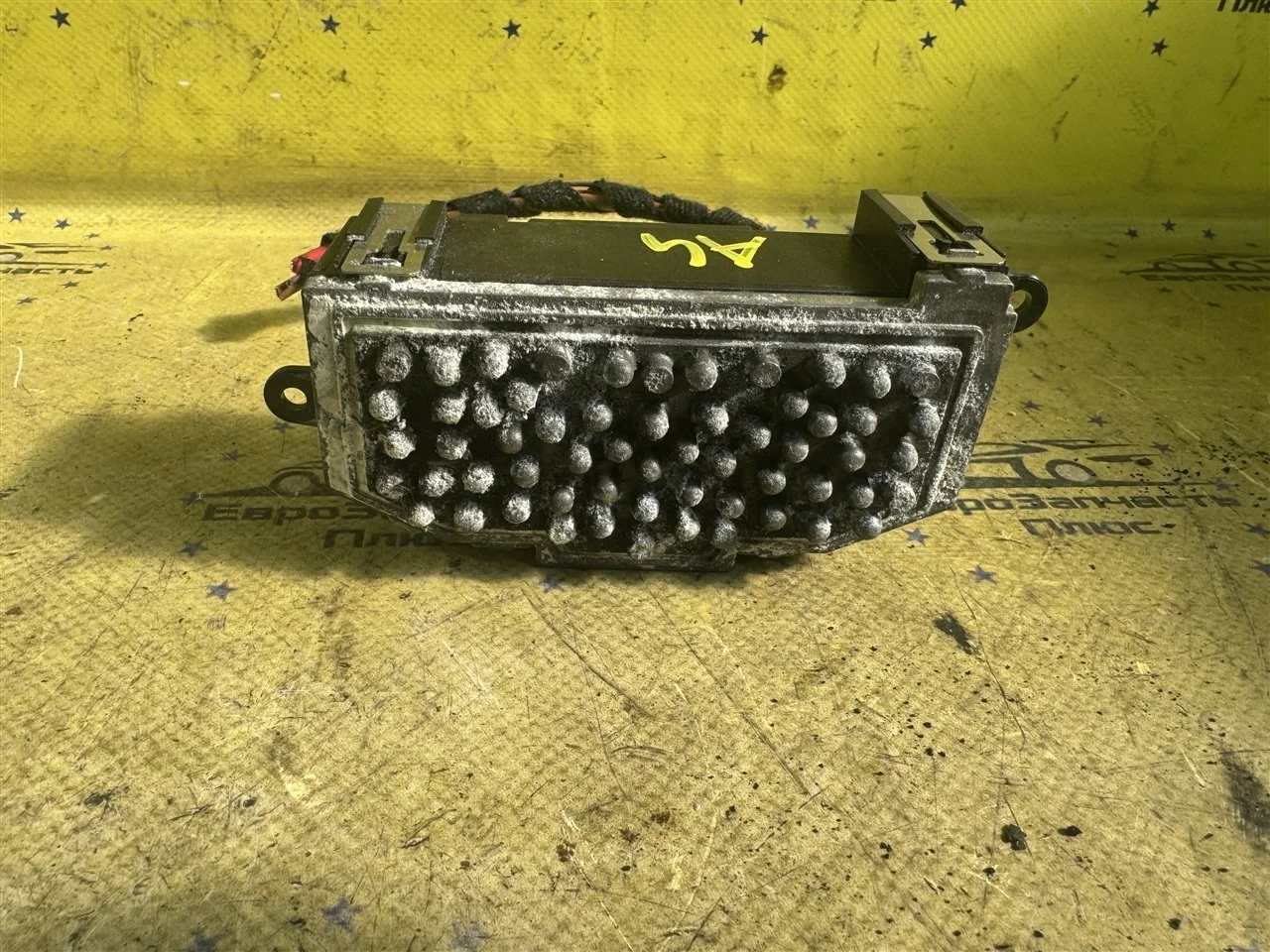 Резистор отопителя Audi A4 8K0820521 B8