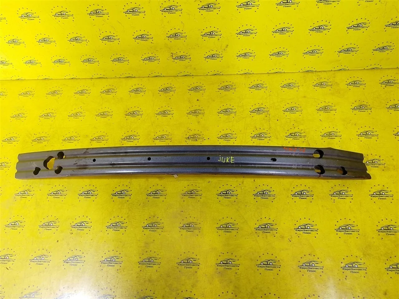 Усилитель бампера Nissan Juke F20321KADH F15, передний