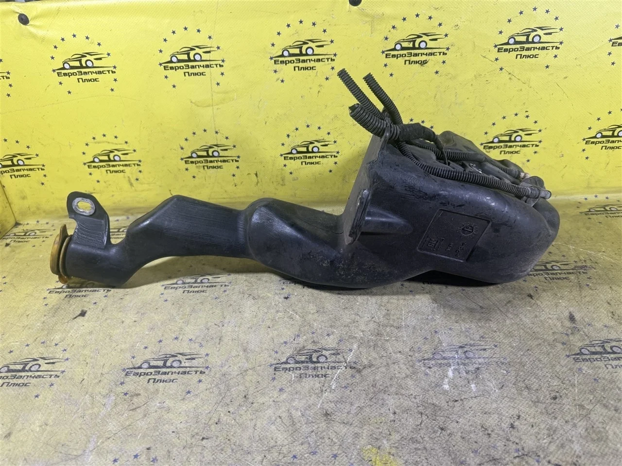 Бачок омывателя Opel Astra 13248320 H