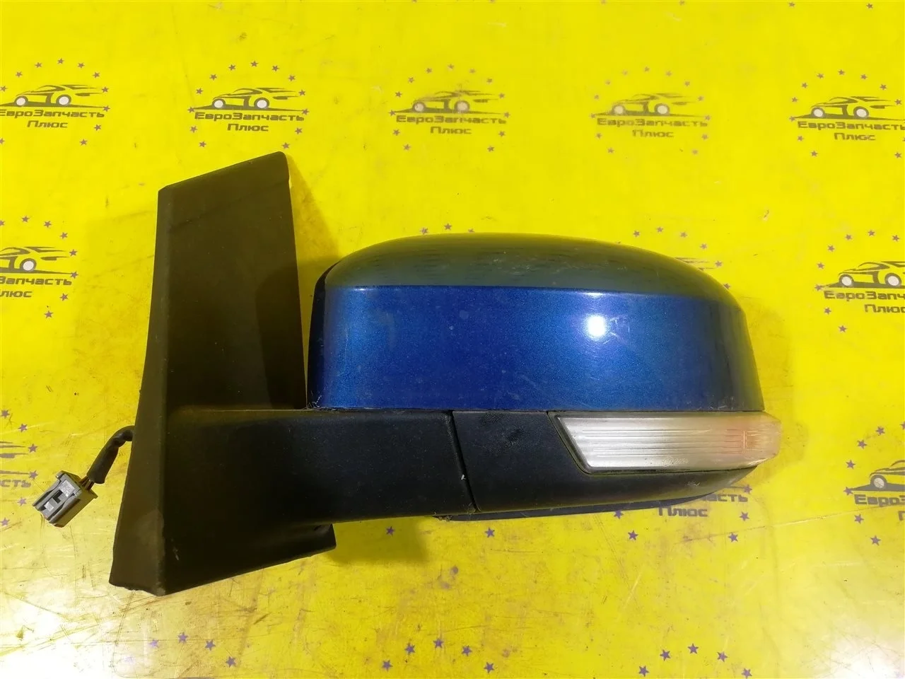 Зеркало Ford Focus 2 1728324, переднее левое