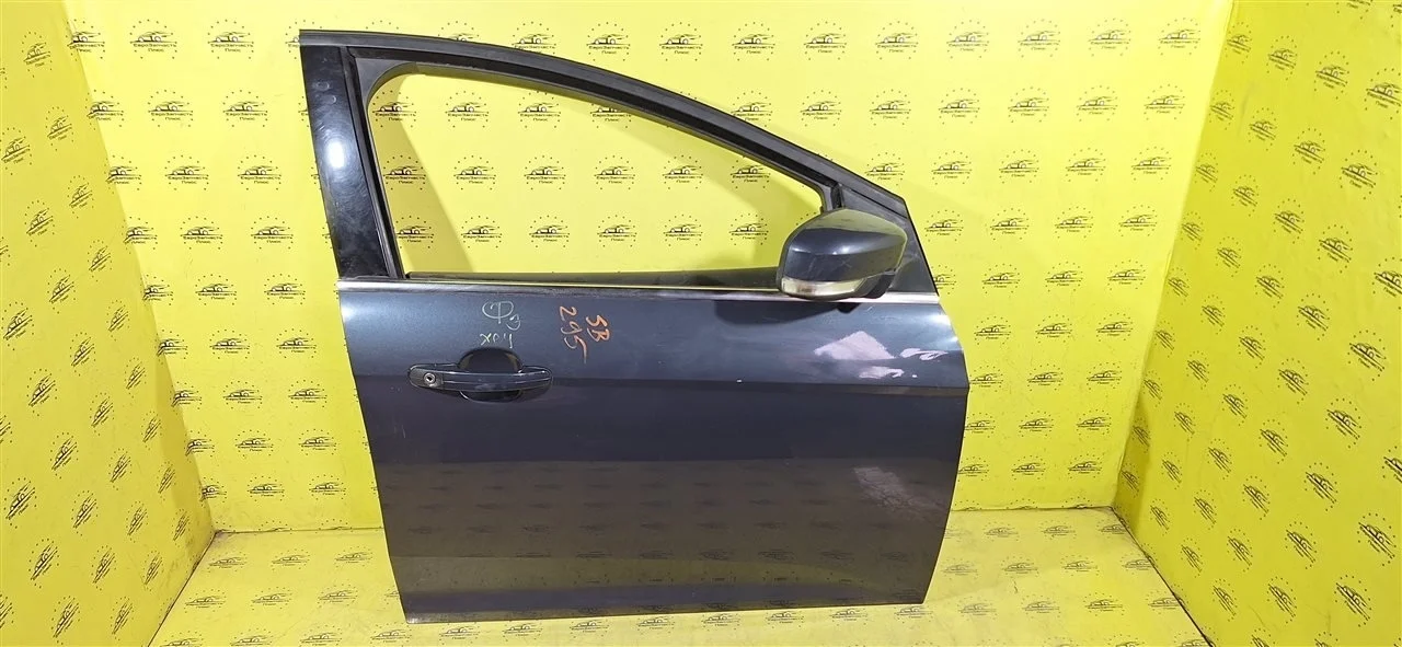Дверь Ford Focus 3 1899144, передняя правая