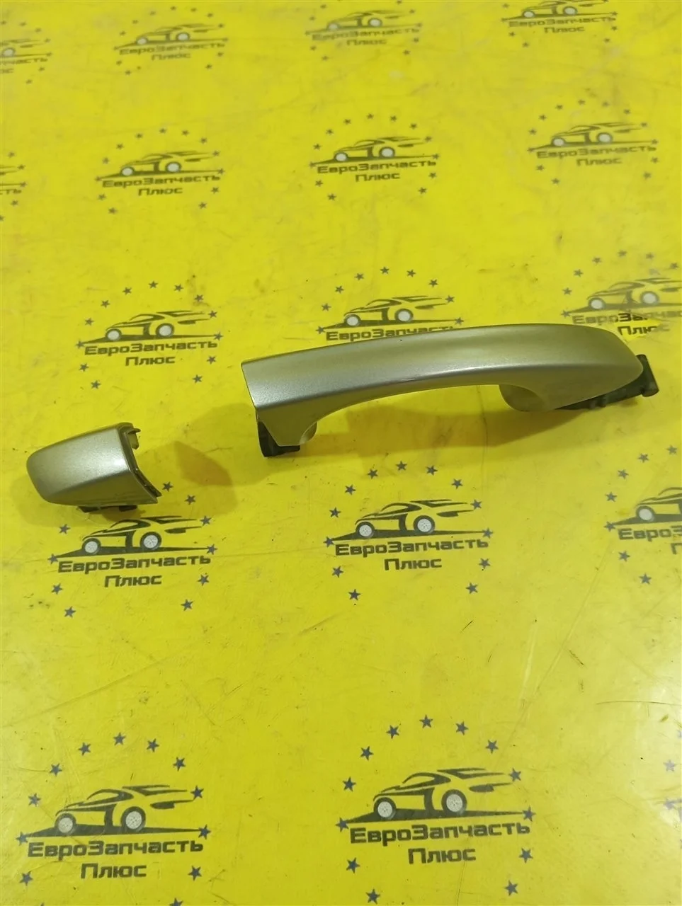 Ручка двери внешняя Skoda Octavia A7 5L0837885C 5E, задняя правая