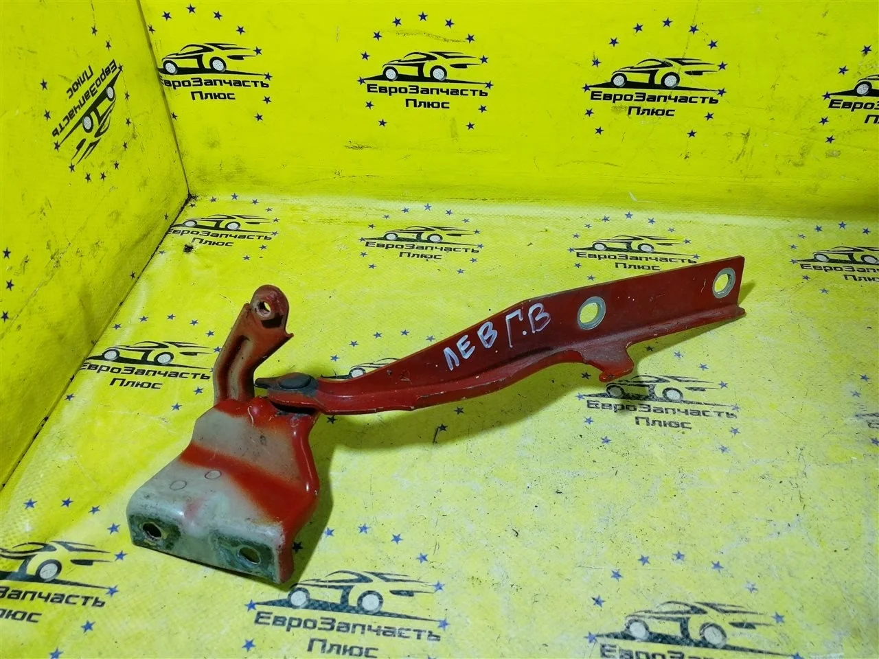 Петля капота Suzuki Grand Vitara 2 5742065J02 JT, левая