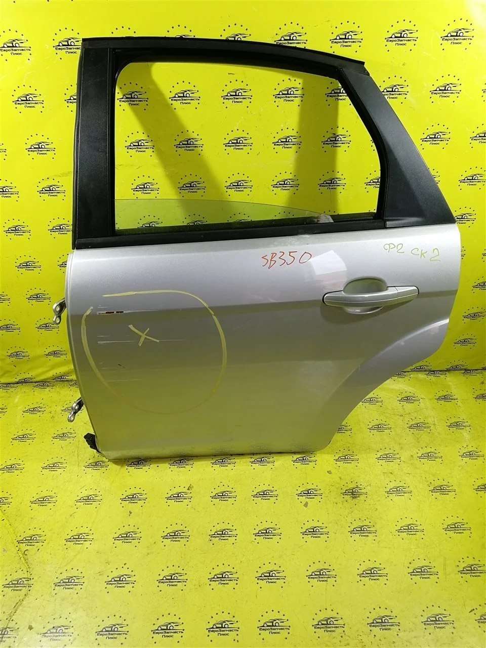 Дверь Ford Focus 2 1702408, задняя левая