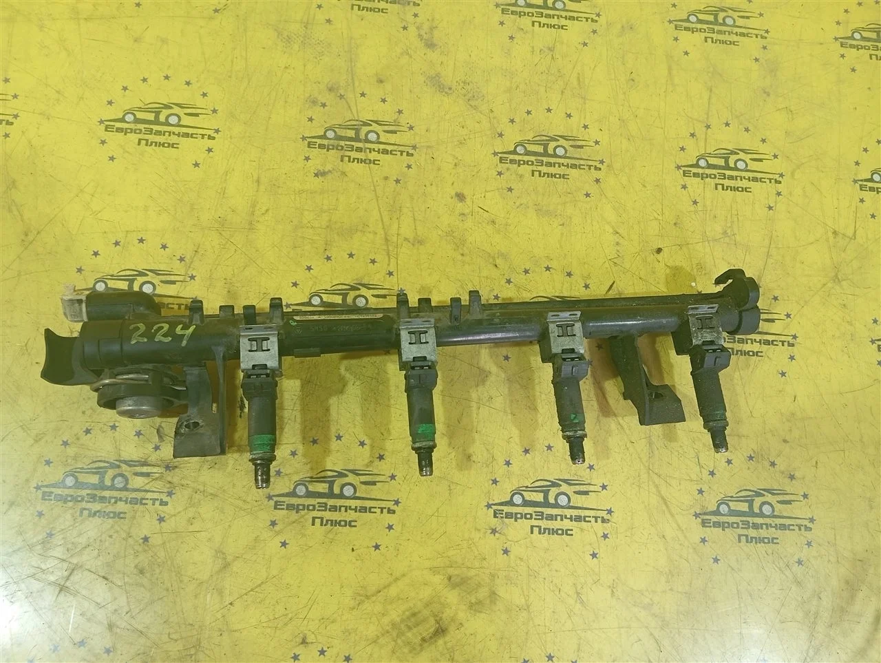 Рампа топливная с форсунками Ford Focus 2 5M5G9H487BA