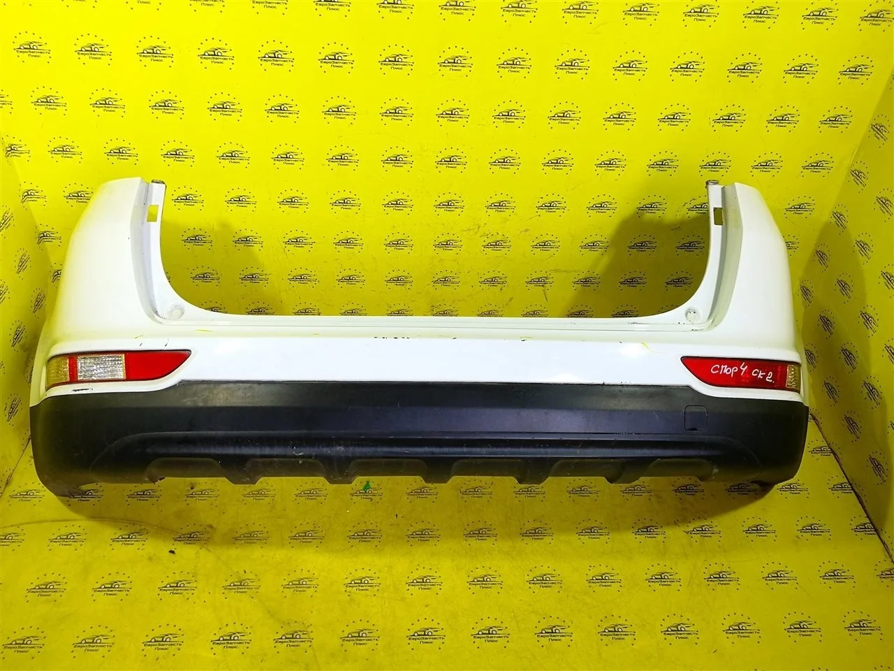 Бампер Kia Sportage 4 86611F1000 QL, задний