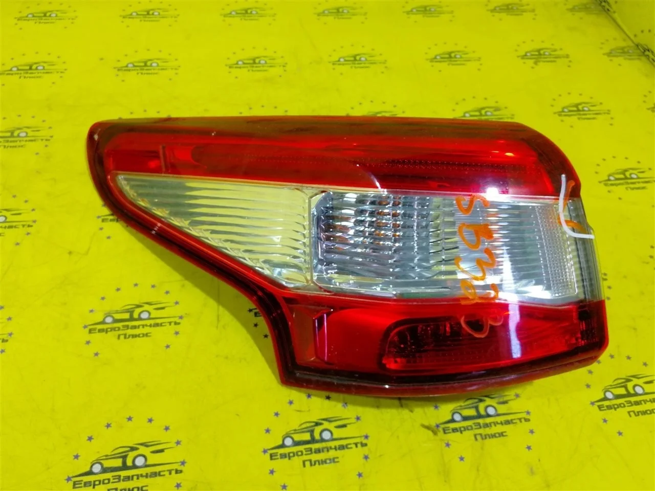 Фонарь дефект Nissan Qashqai 265504EA0A J11, задний левый