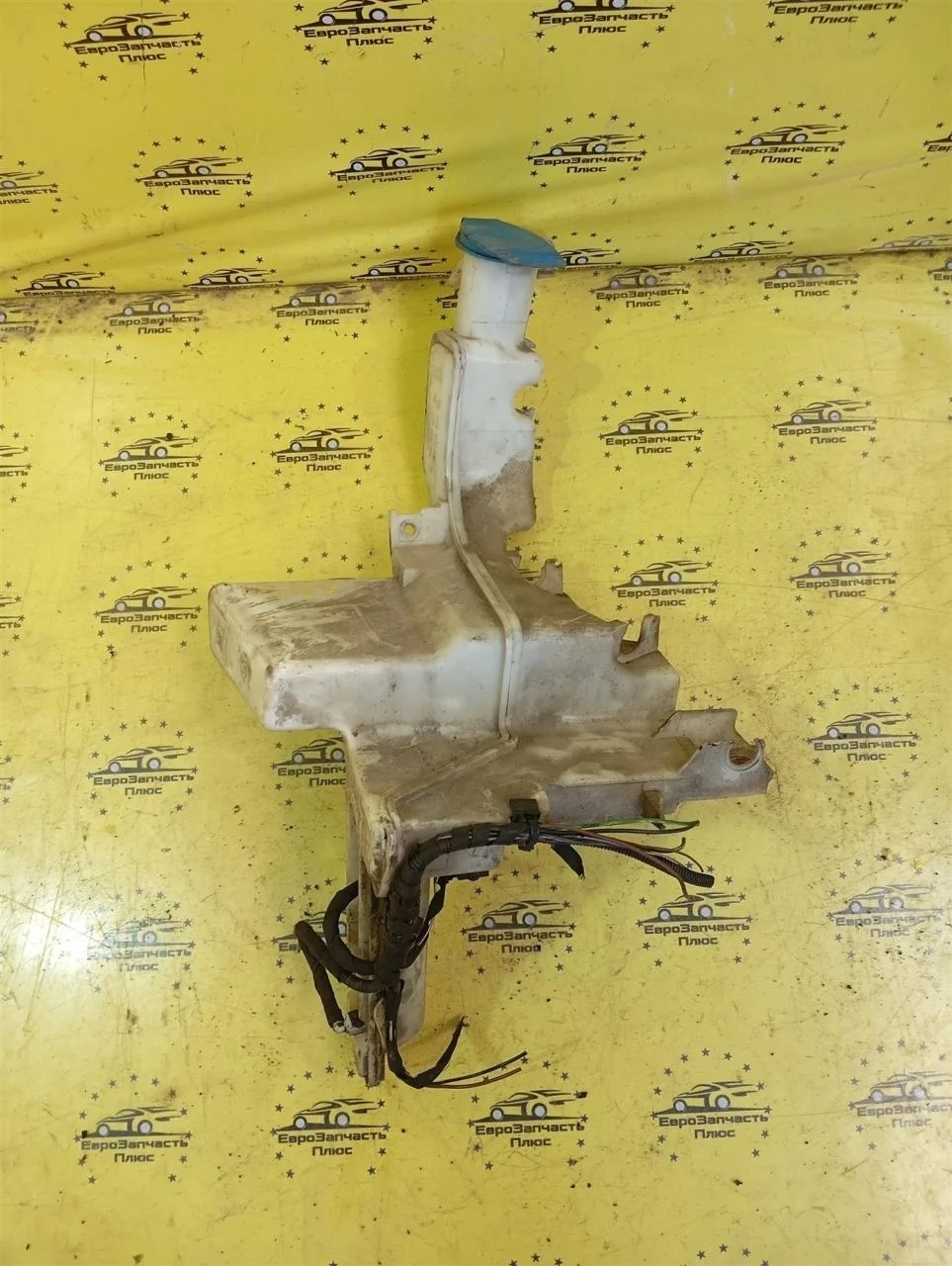 Бачок омывателя Volkswagen Passat B6 3C0955453P