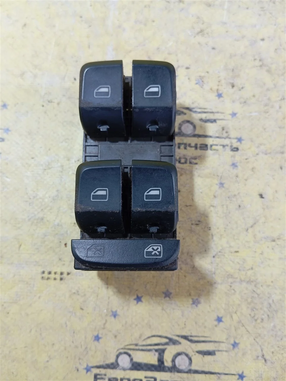 Блок управления стеклоподъемниками Audi A4 8K0959851D B8