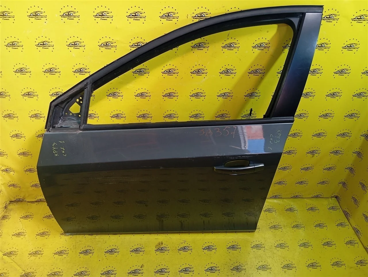 Дверь Chevrolet Cruze 95987757 J300, передняя левая