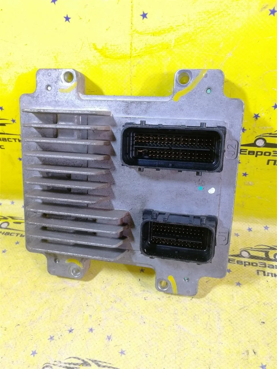 Блок управление ДВС Chevrolet Aveo 12645482 T300