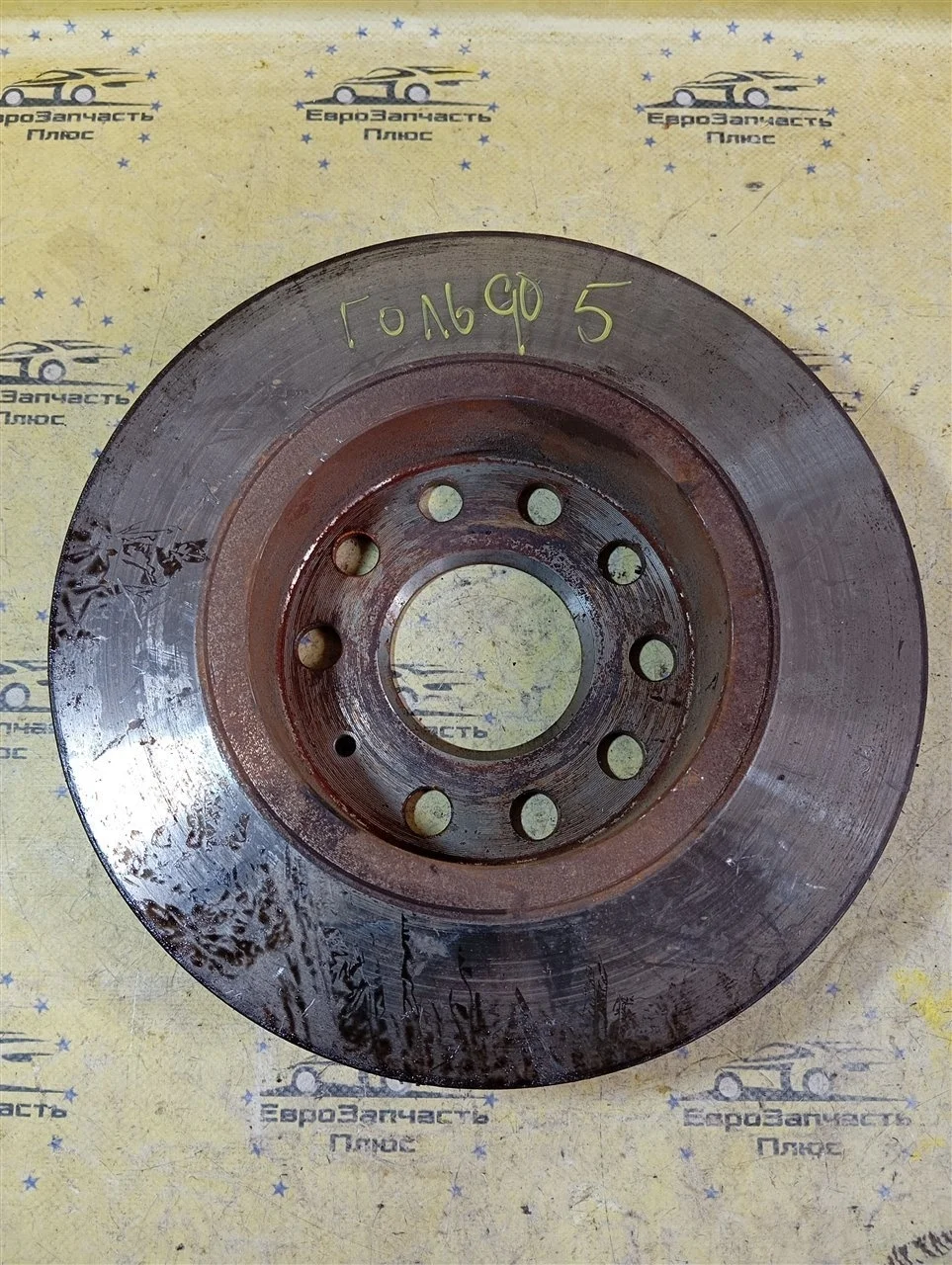 Диск тормозной Volkswagen Golf 5 5Q0615301H MK5, передний