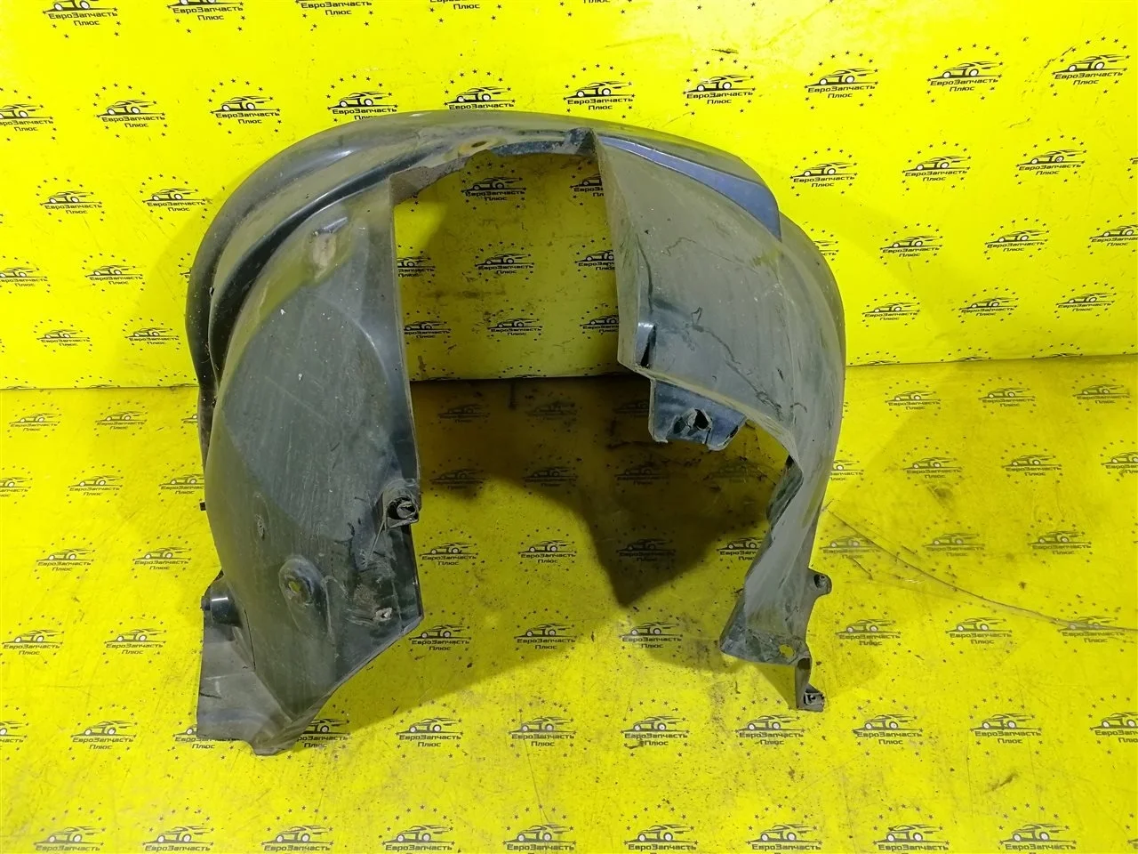 Подкрылок, локер Renault Duster 638410005R HS, передний левый