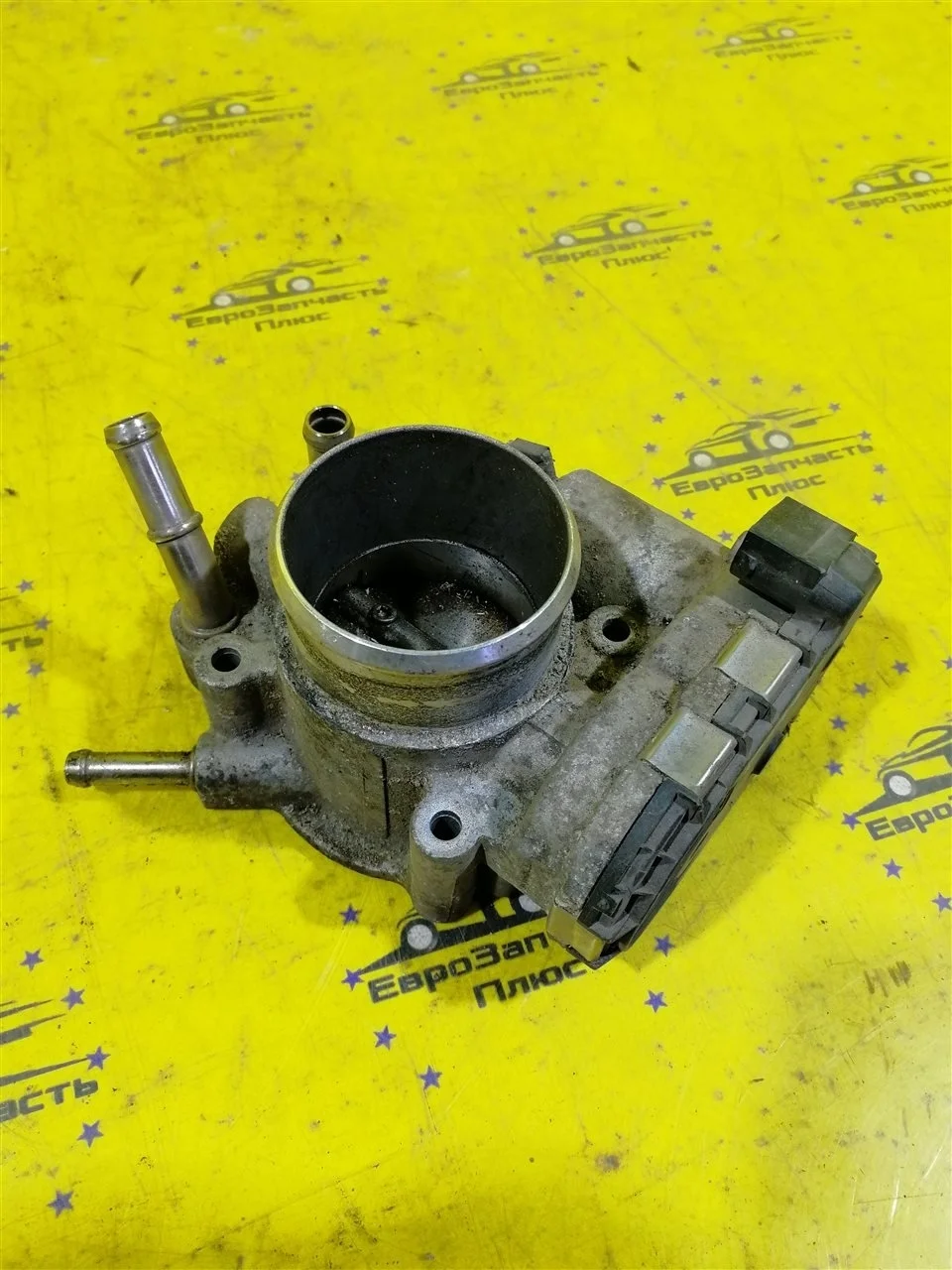 Дроссельная заслонка Kia Ceed 1 351002B150 ED