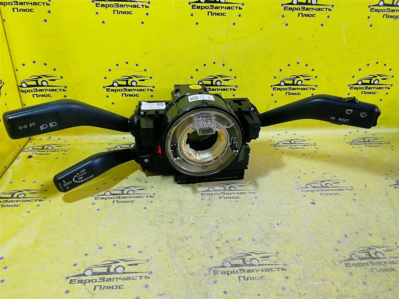 Подрулевой переключатель Volkswagen Passat B6 3C0959653