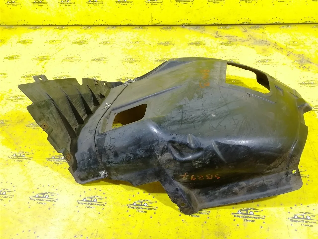 Подкрылок, локер Bmw 3 51718040102 E91, передний правый