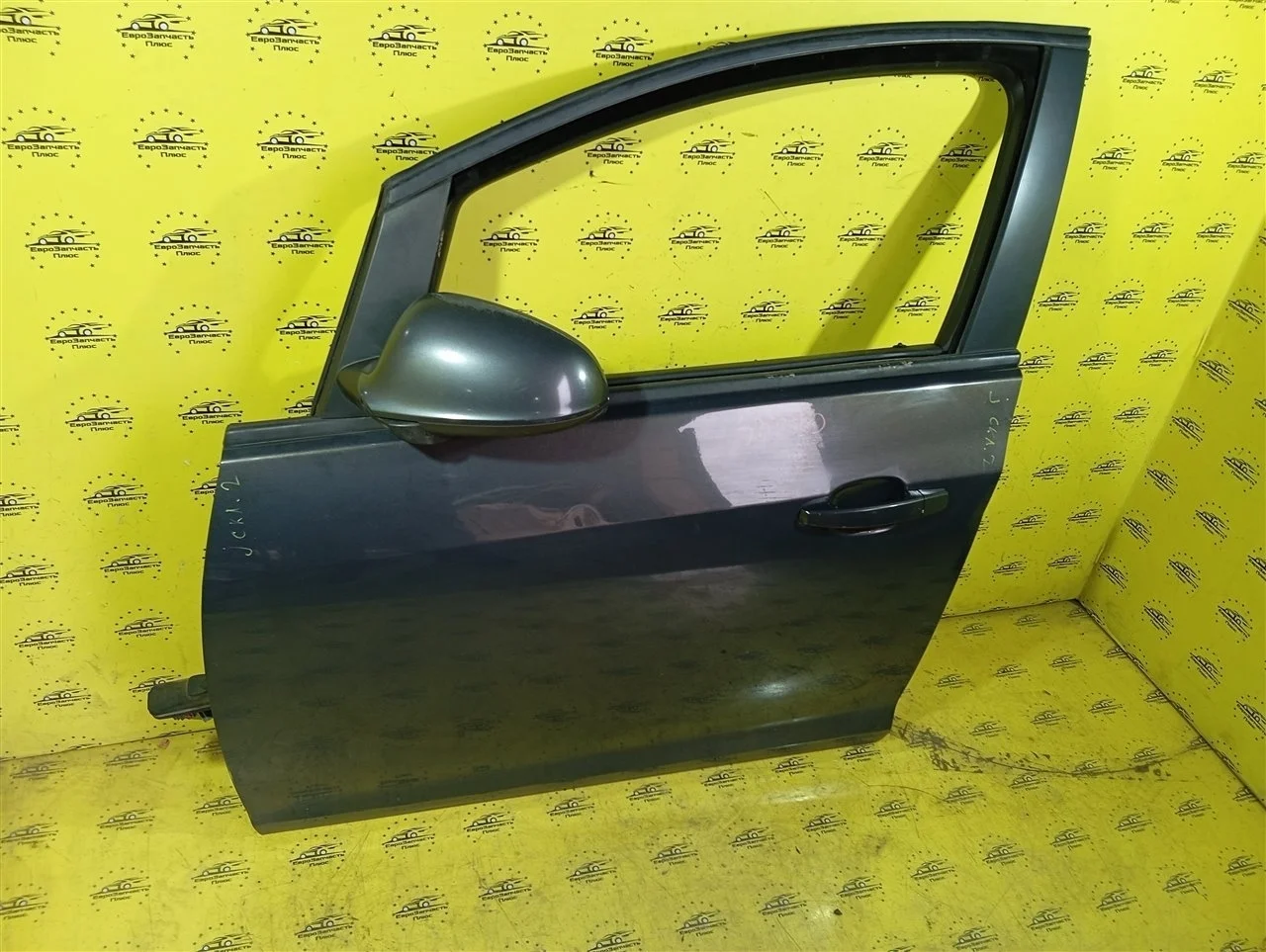 Дверь Opel Astra 13285606 J, передняя левая