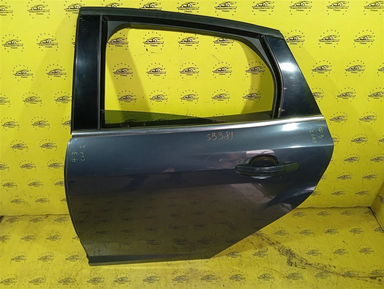 Дверь Ford Focus 3 1505763, задняя левая