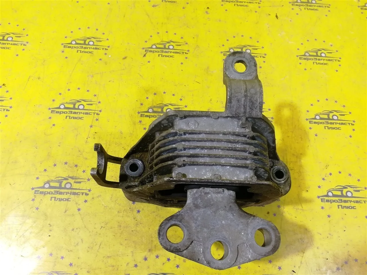 Подушка двигателя Opel Astra 13347449 J