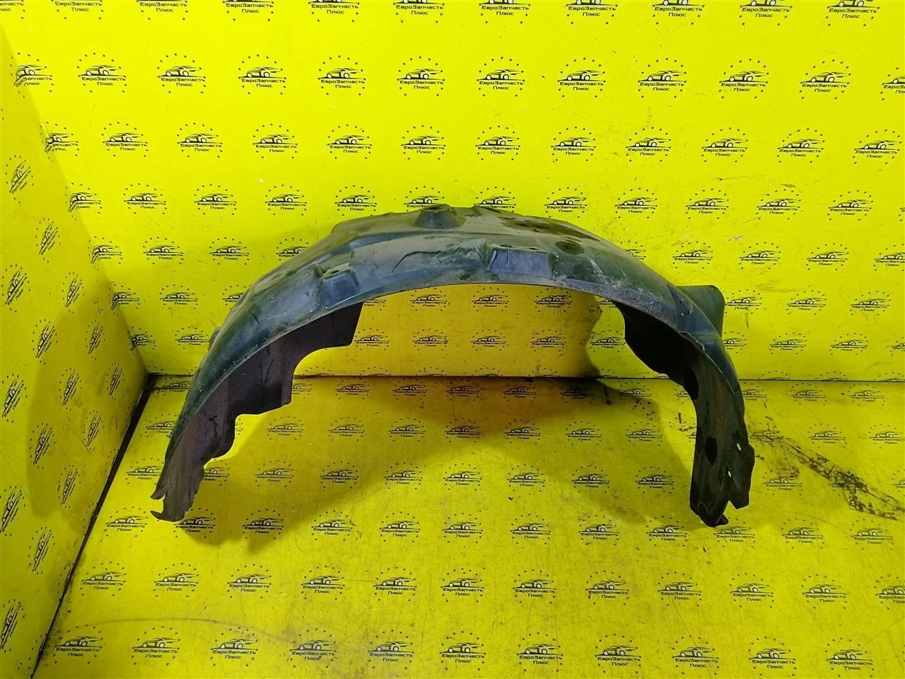 Подкрылок, локер Land Rover Discovery 4 CLF500253 L319, передний левый