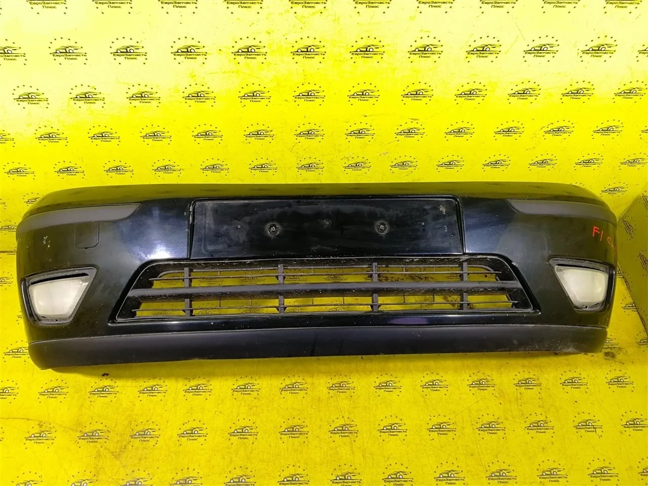 Бампер Ford Focus 1 2M51A17K819, передний