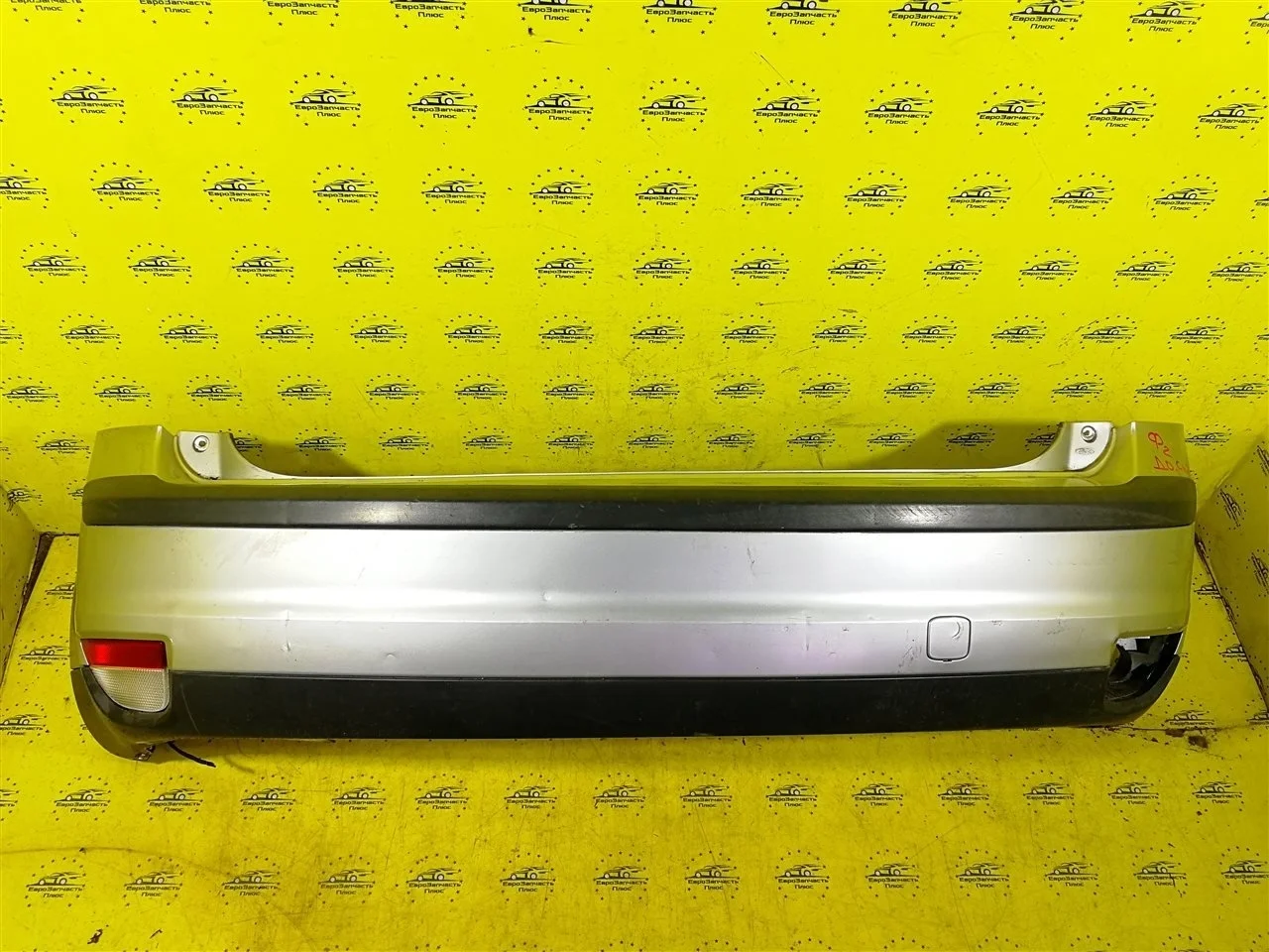 Бампер Ford Focus 2 1336747, задний