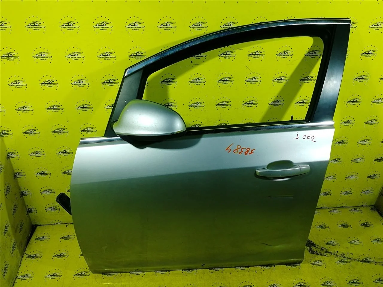 Дверь Opel Astra 13285606 J, передняя левая