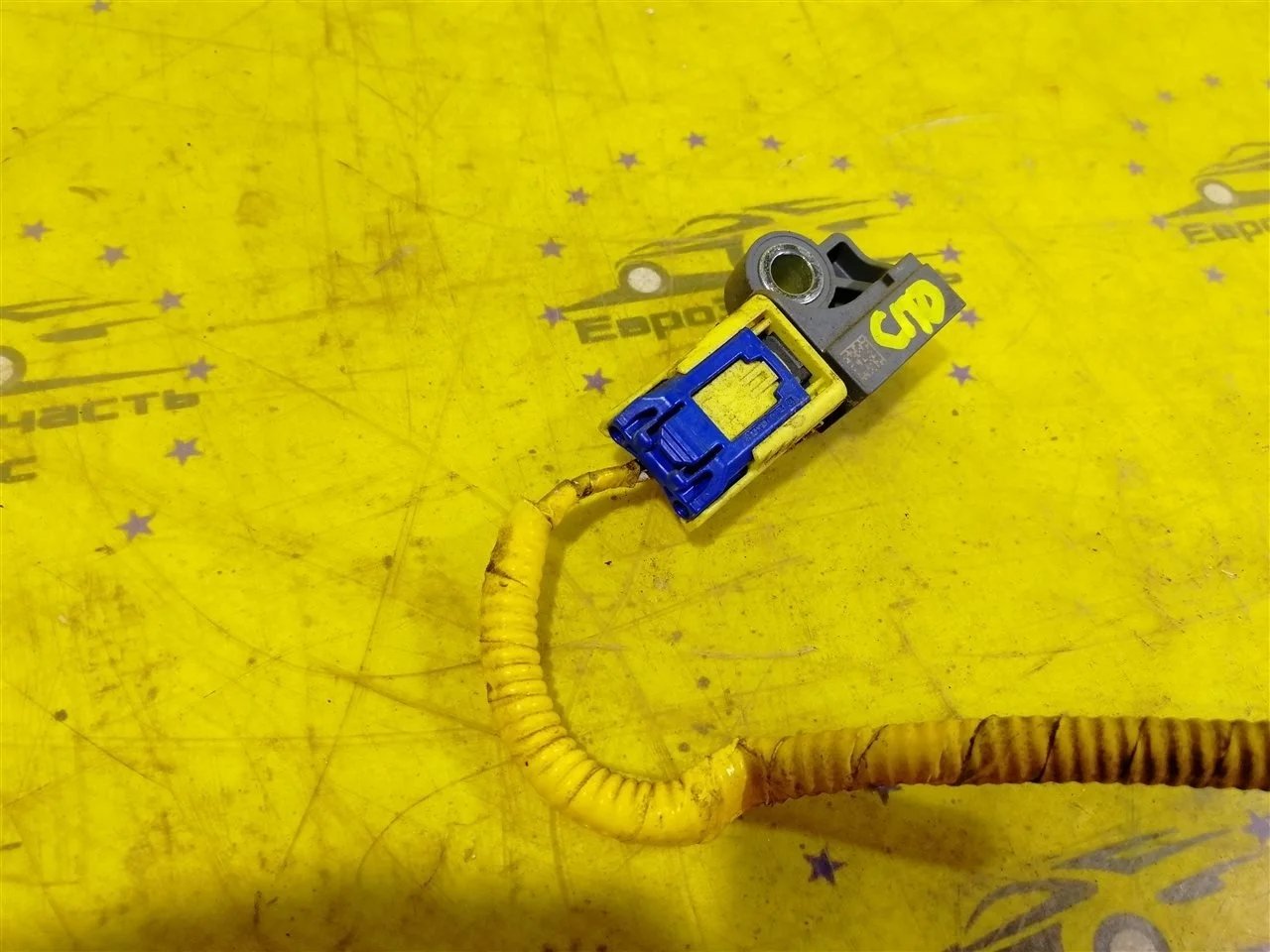 Датчик удара Kia Sportage 4 95920B4000 QL