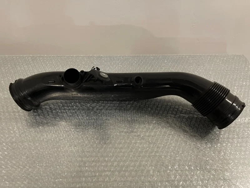 Патрубок турбины впускной Bmw X5 2011 13717583714 E70 N55B30