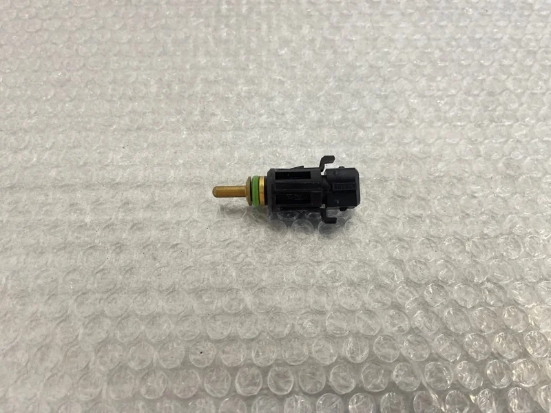 Датчик температуры охлаждающей жидкости Bmw X5 2011 13621433077 E70 N63B44A