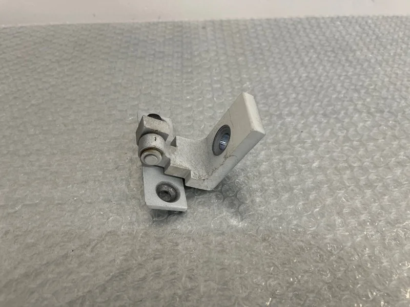 Петля двери Bmw X5 2012 41517176850 E70 N55B30, передняя правая