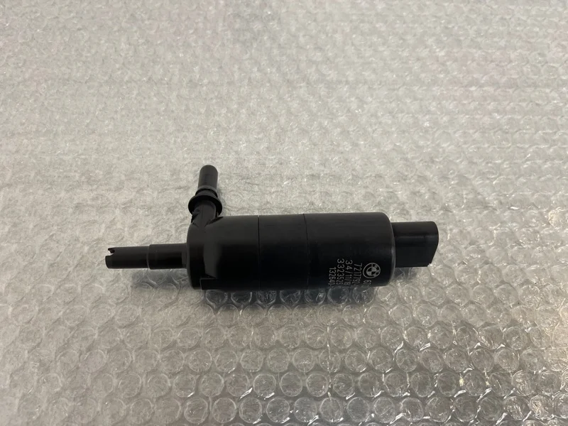 Насос омывателя фар Bmw X5 2011 67637217792 E70 N55B30