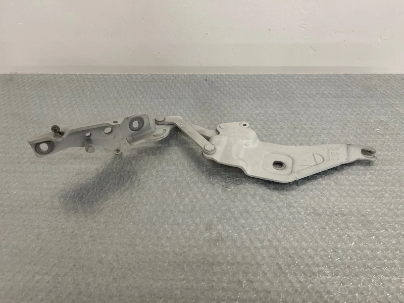 Петля капота Bmw X5 2010 41007198618 E70 N55B30, правая