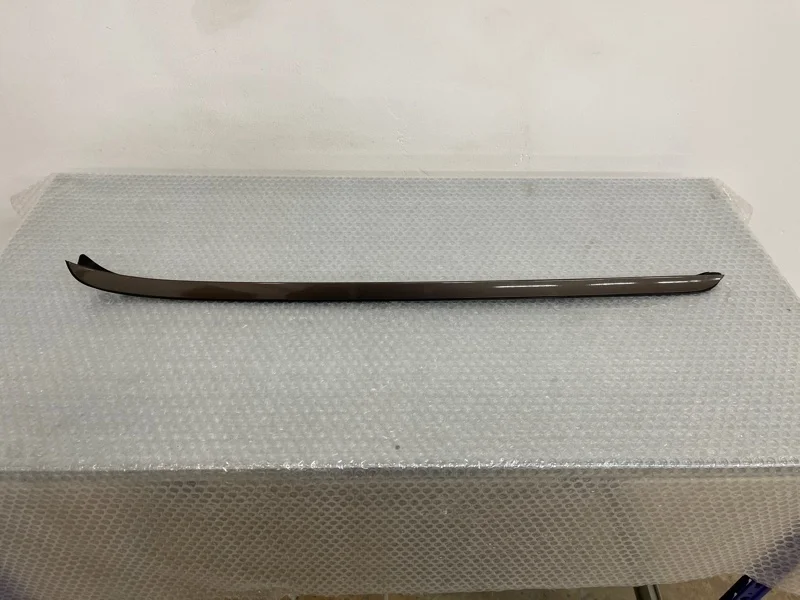 Молдинг лобового стекла Bmw X5 2011 51317250395 E70 N63B44A, левый