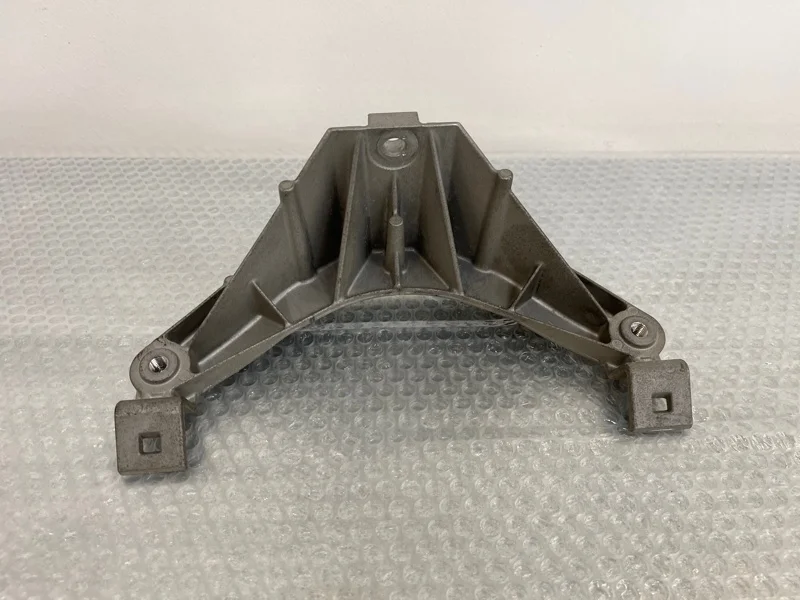 Консоль кронштейн щита передка Bmw X5 2012 51717137238 E70 N55B30