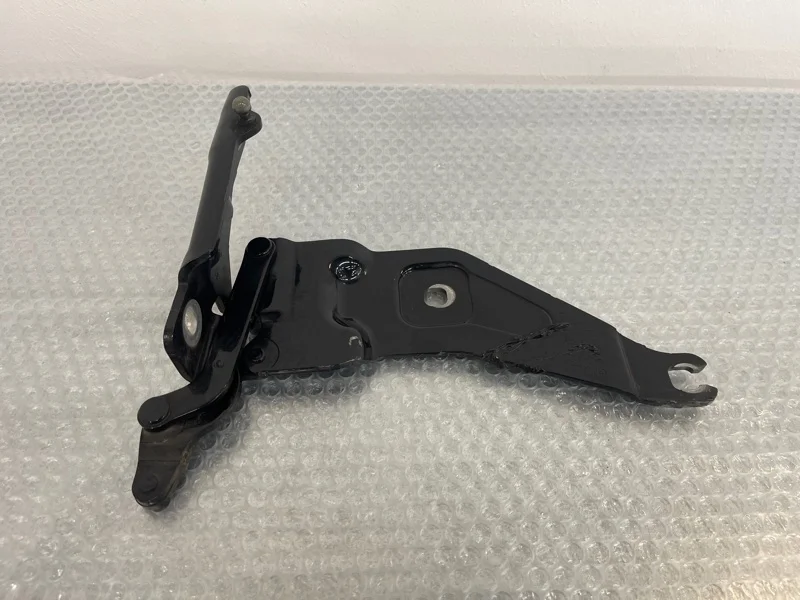 Петля капота Bmw X5 2012 41007198617 E70 N55B30, левая